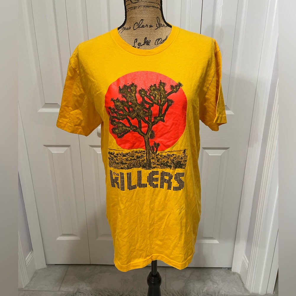 The Killers Gold Yellow Joshua Tree T-shirt Sz M